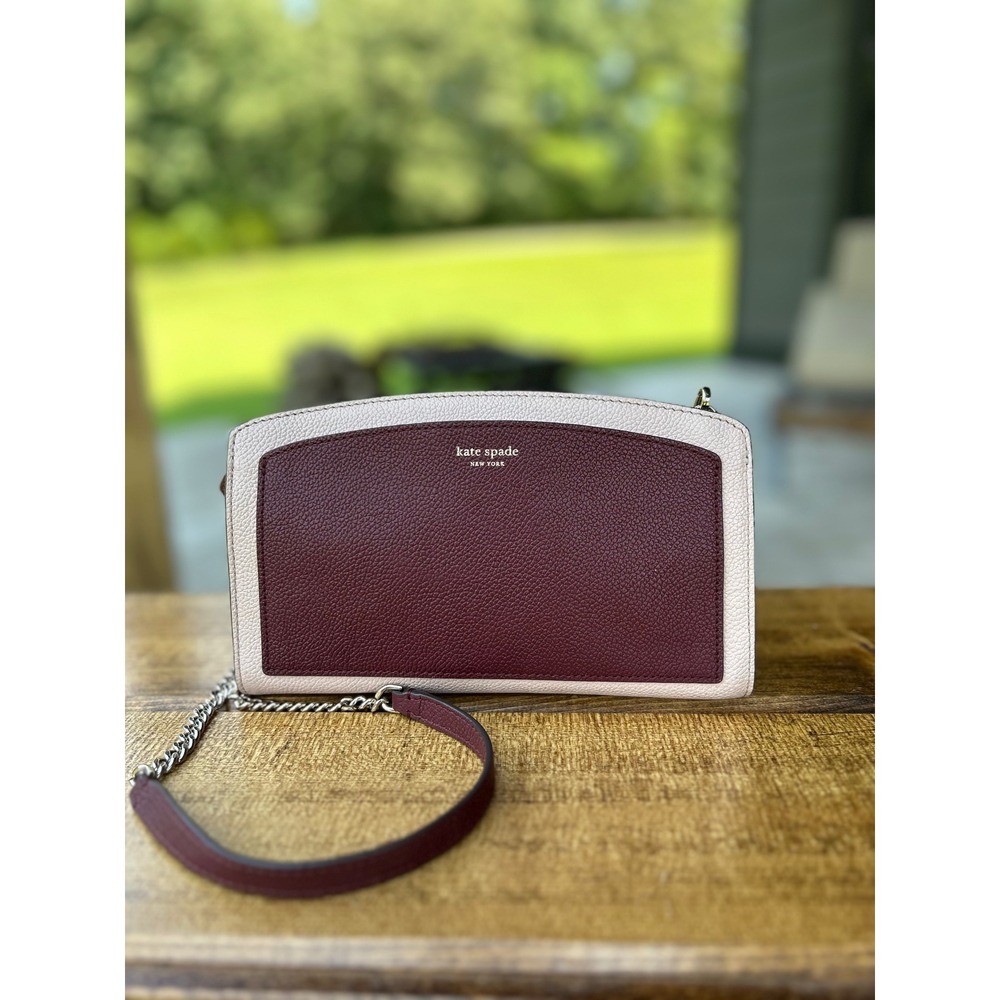 Kate Spade New York Margaux East West‎ Crossbody Burgundy Clutch Wallet Formal